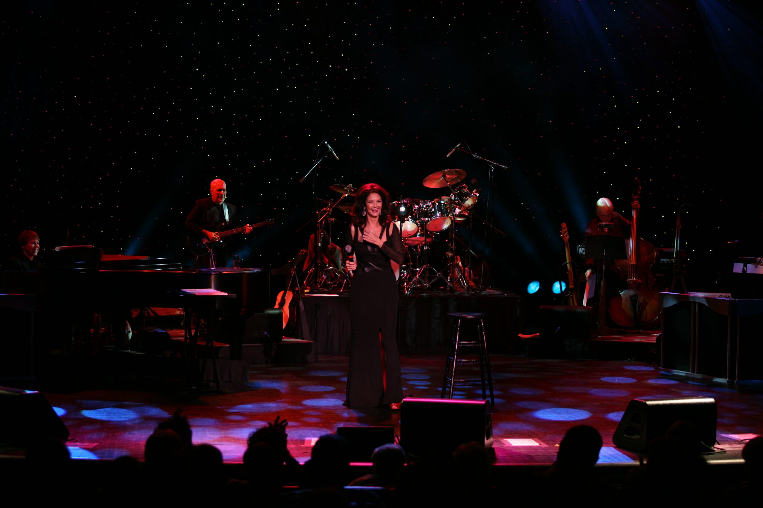 The Lynda Carter Band in Concert